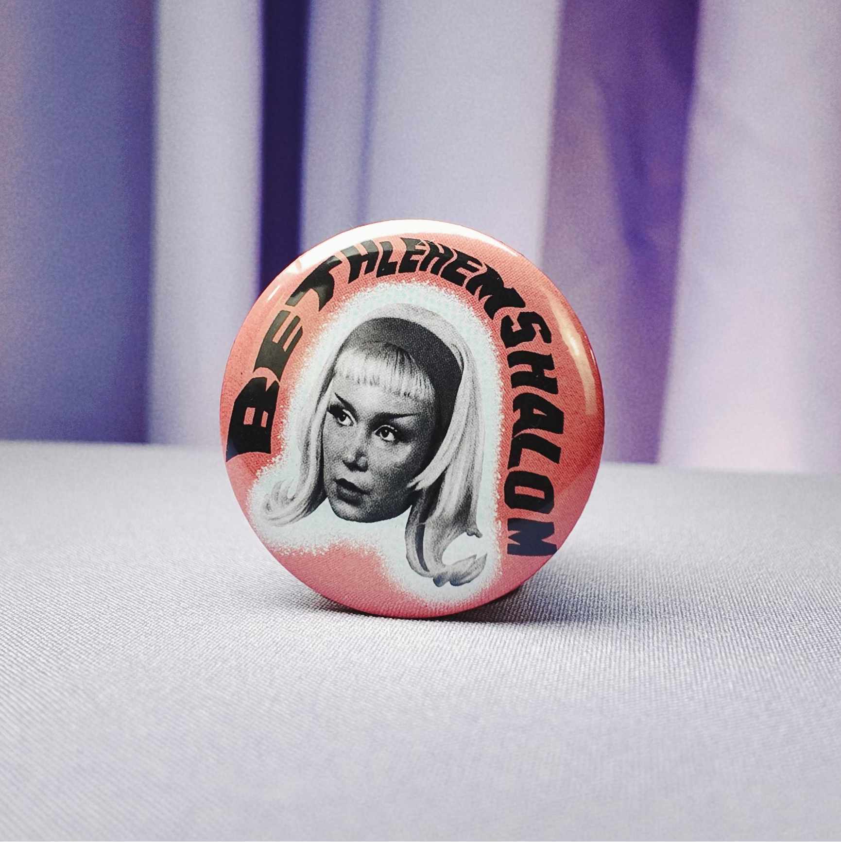 Pink Button